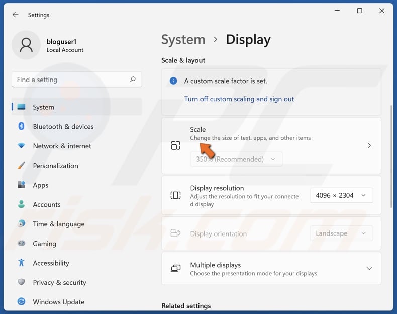 Select Scal in the Display settings panel